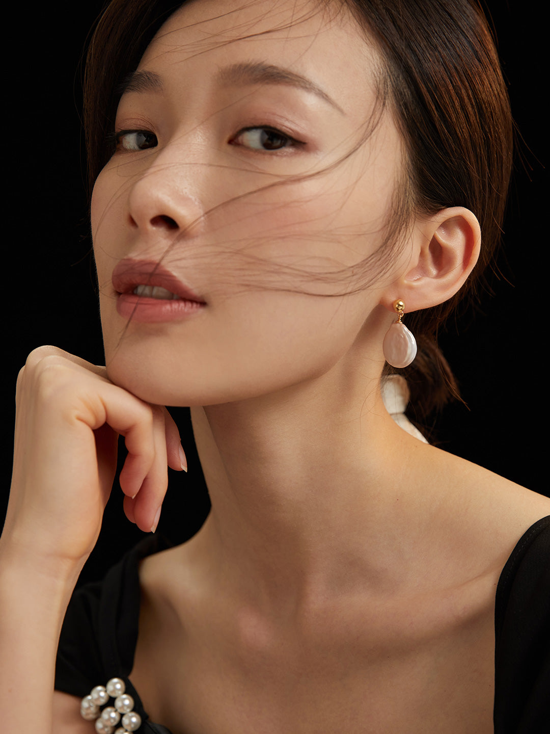 Baroque Earring