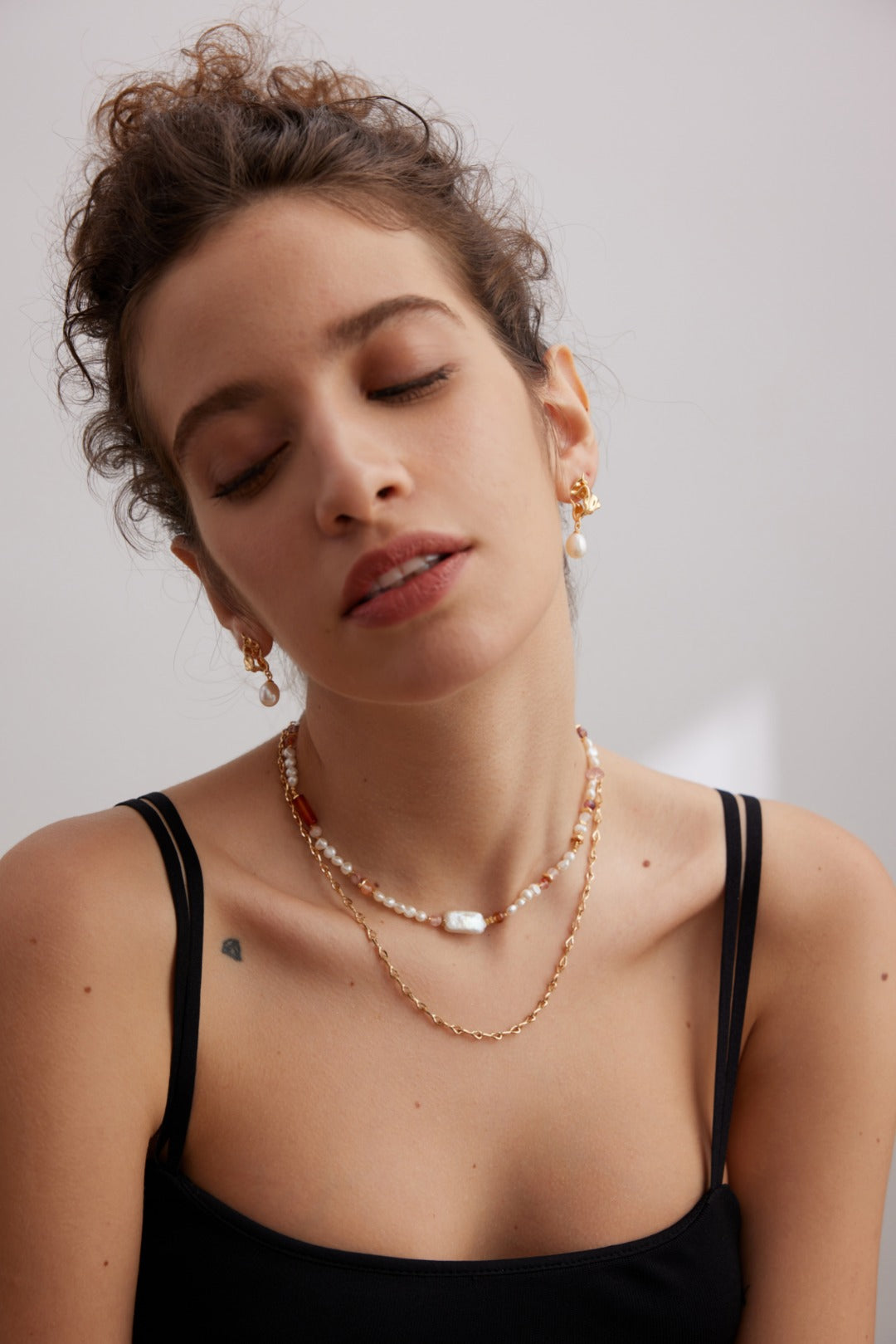 Strawberry Crystal Baroque Necklace
