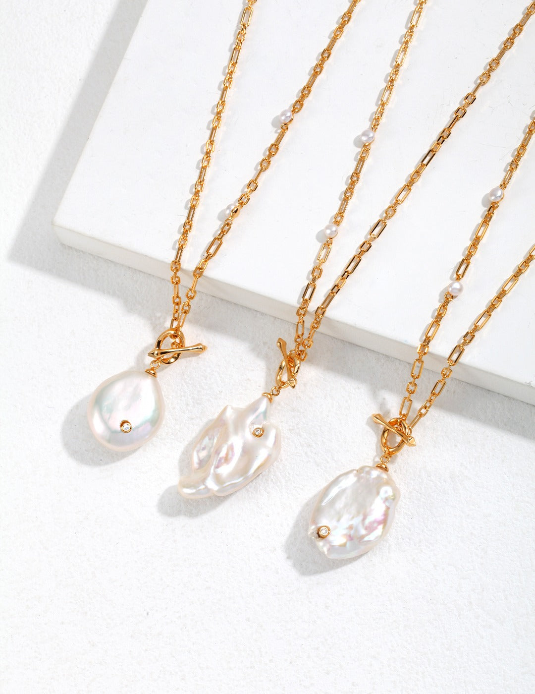 Baroque Long Necklace