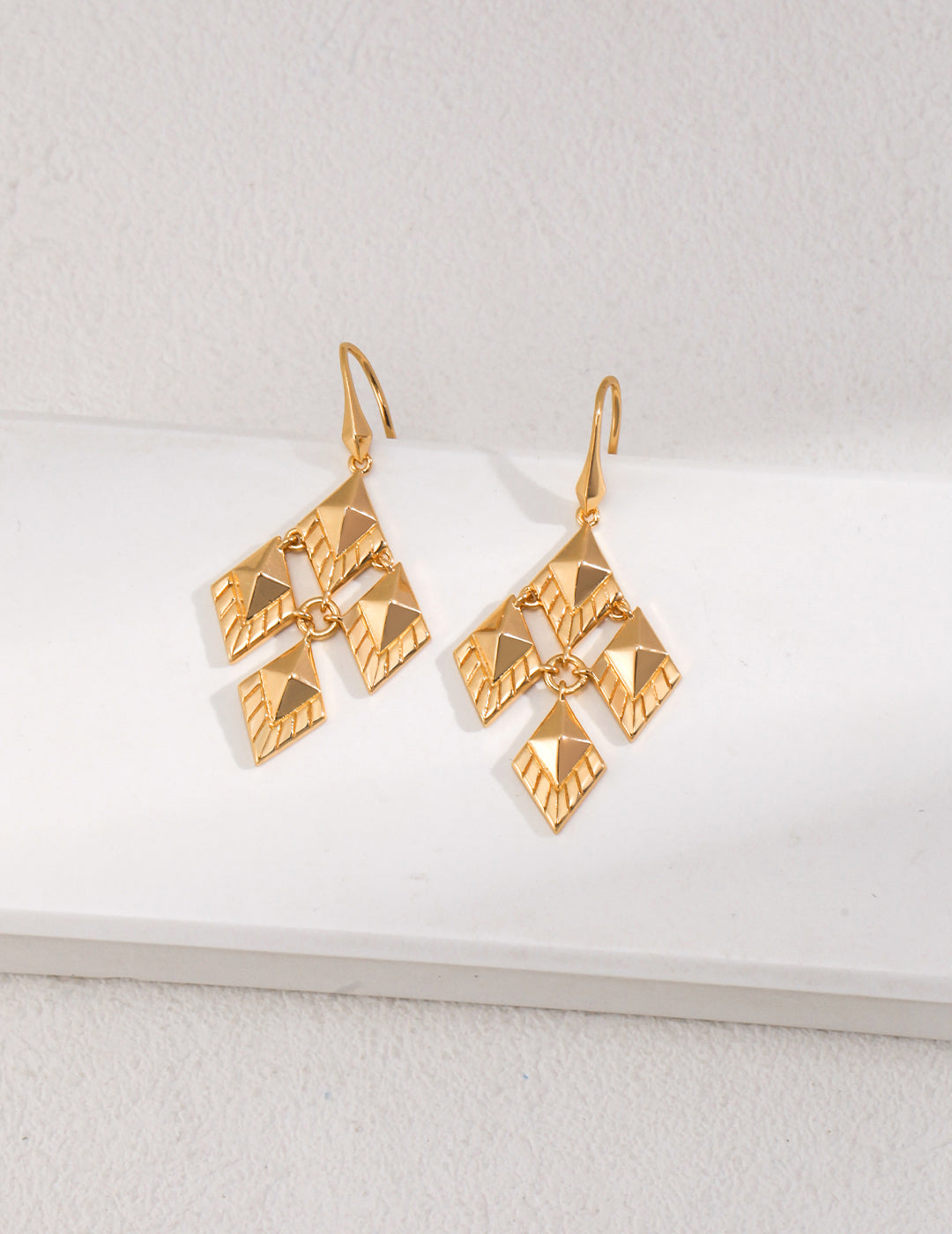 Diamond Shaped Earring
