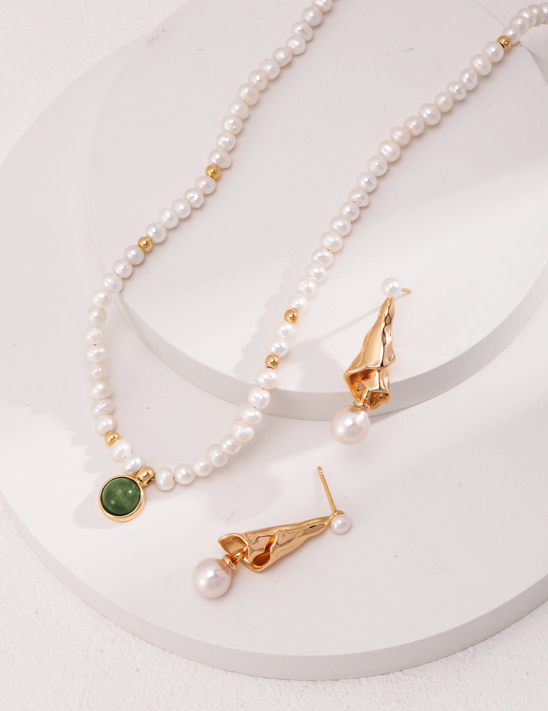 Aquatic Agate Pearl Necklace