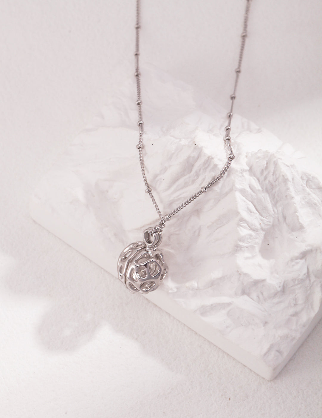Lantern Necklace and Earring