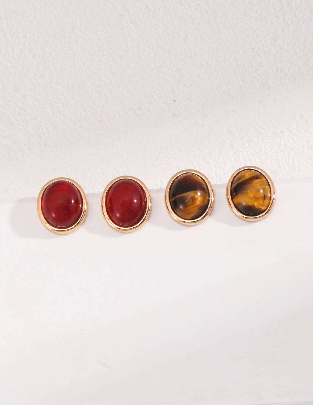 Red Oynx and Tiger Eye Stud