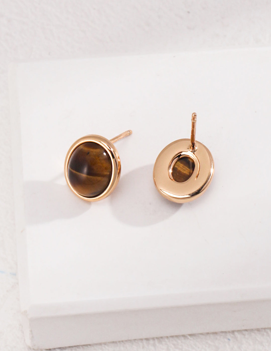 Red Oynx and Tiger Eye Stud