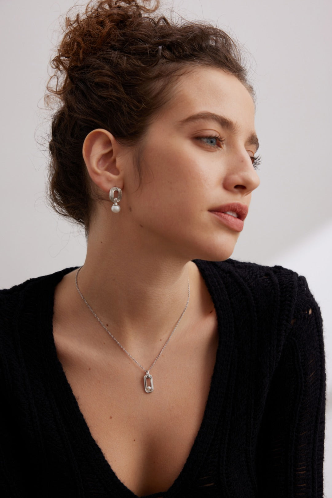 Minimalist Style Necklace and Earring