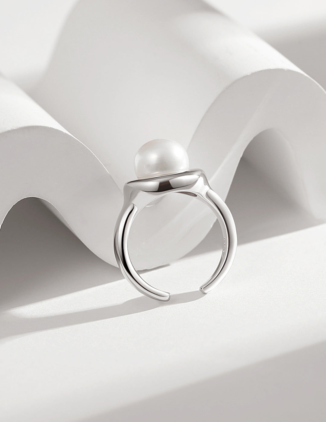 Silver Pearl Ring