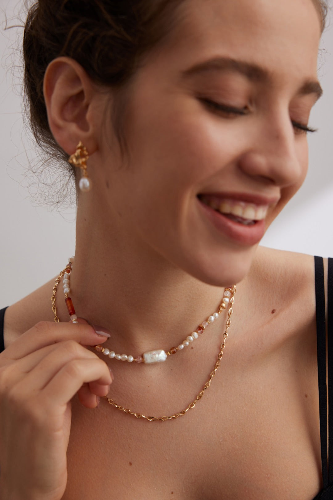 Strawberry Crystal Baroque Necklace