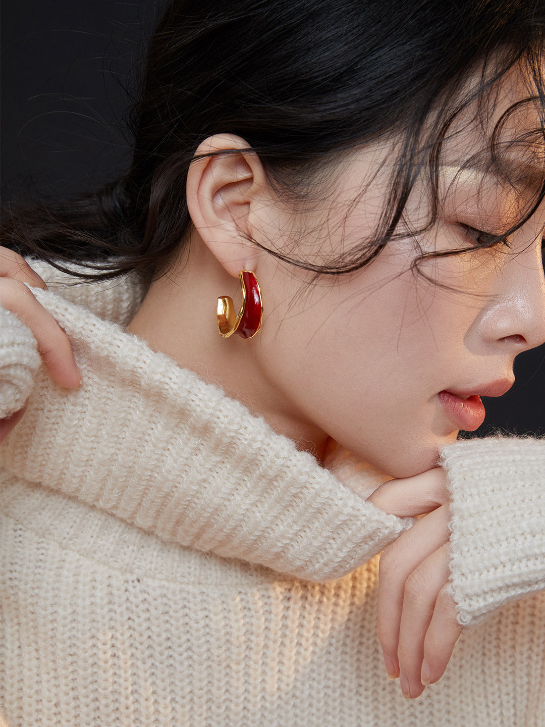 Red Glazed Open Earring