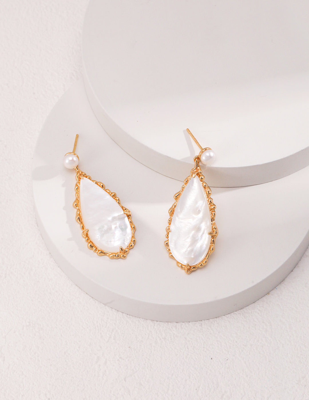 Pearl Earring