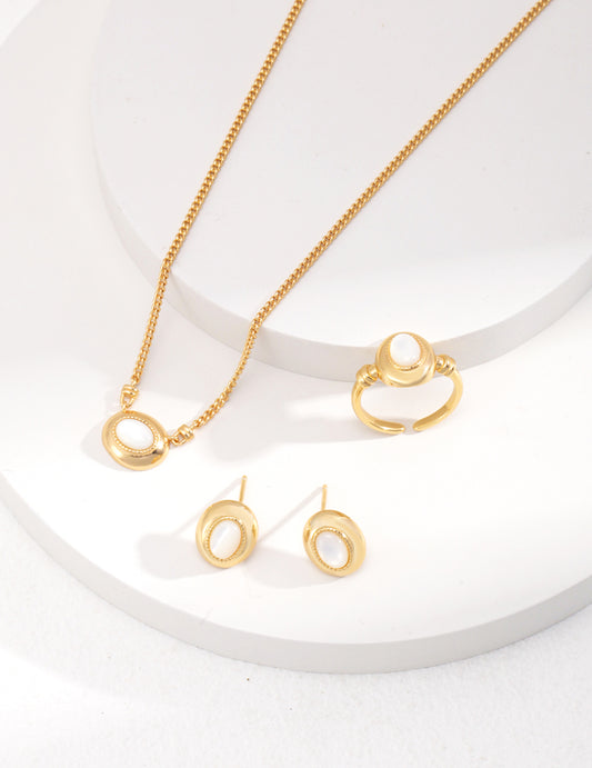 Oyster Pearl Silver Jewelry Set with Necklace,  Earring and Ring