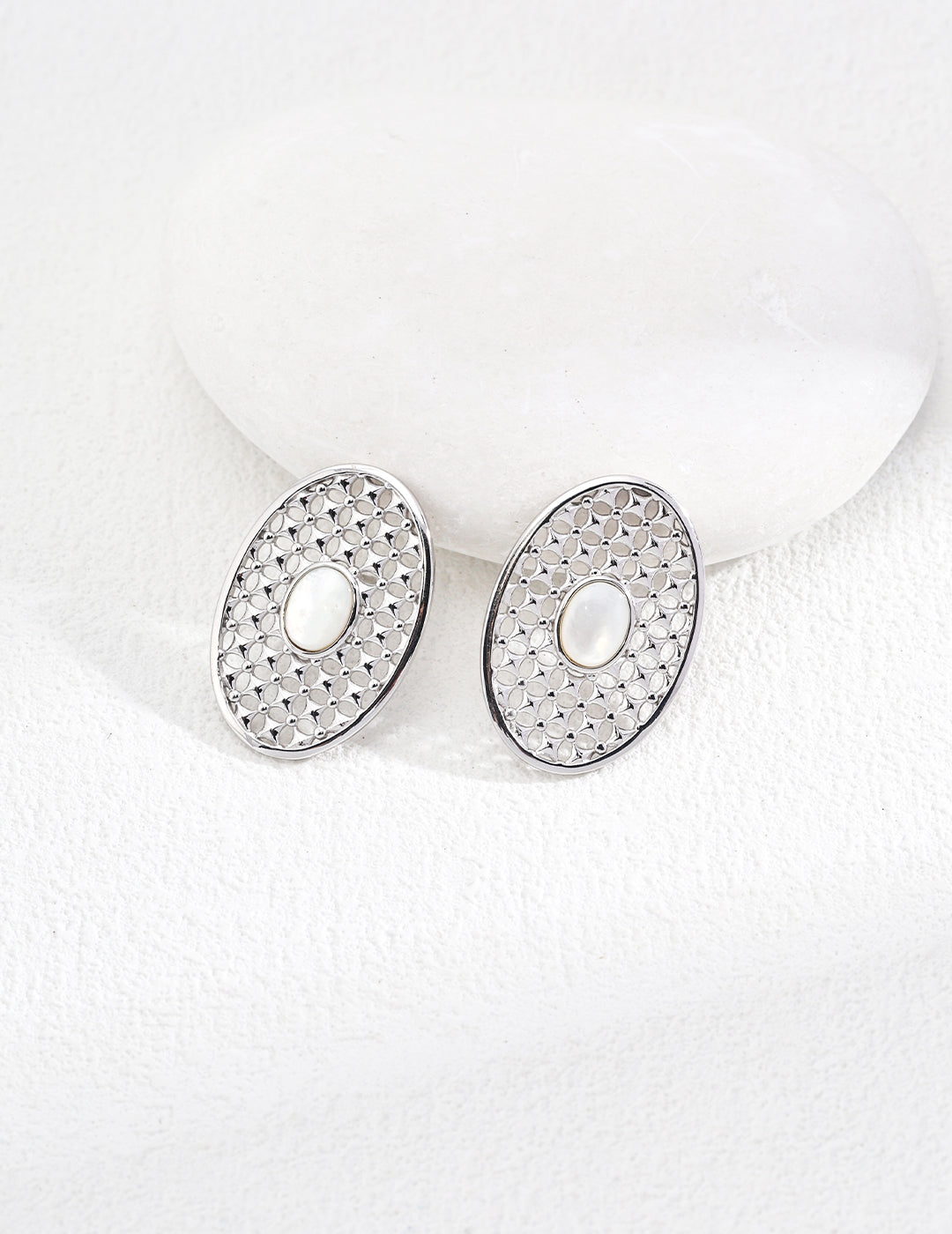 Pearl Teardrop